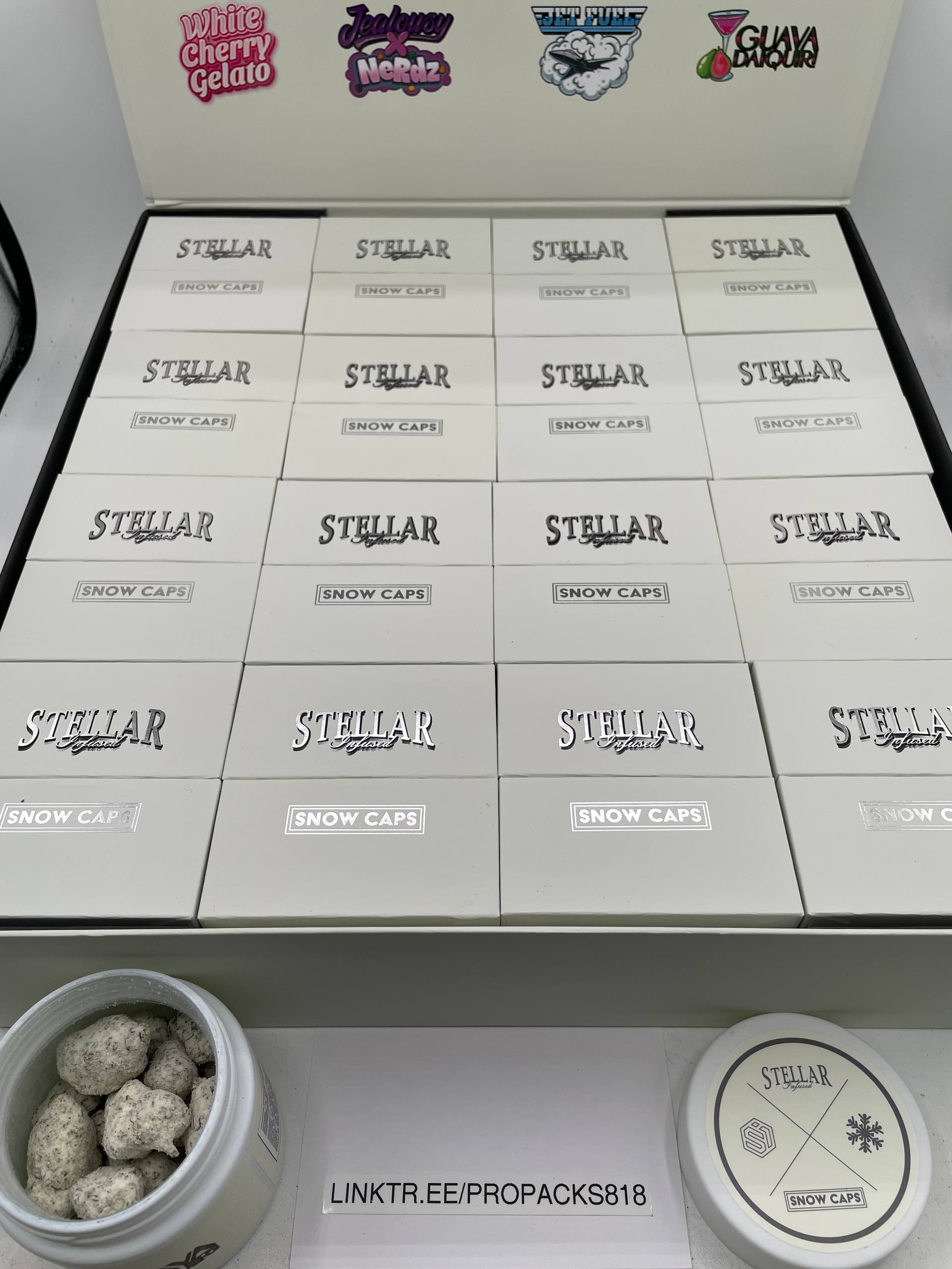 #GB39 Authentic Stellar Snow Caps ☃️🎩